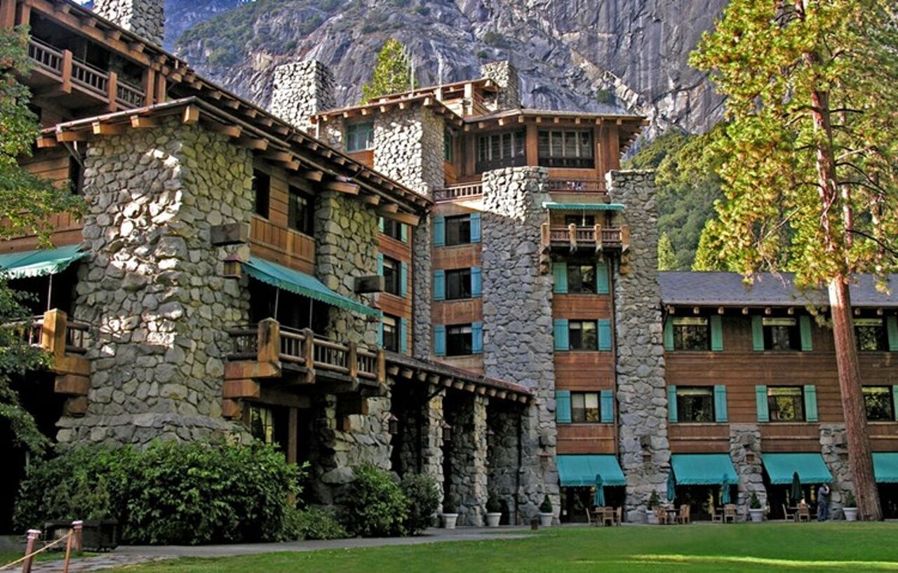 The Ahwahnee Hotel Yosemite Village Bagian luar foto